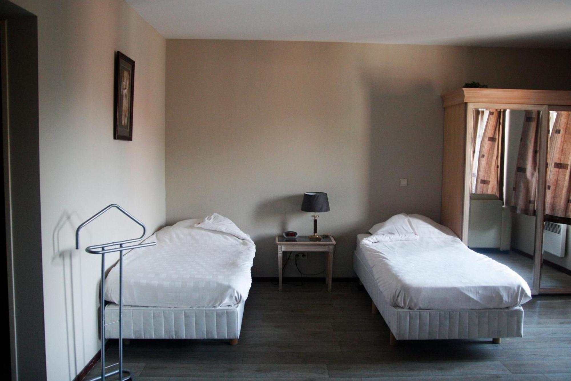 Ambassador Suites แอนต์เวิร์ป ภายนอก รูปภาพ