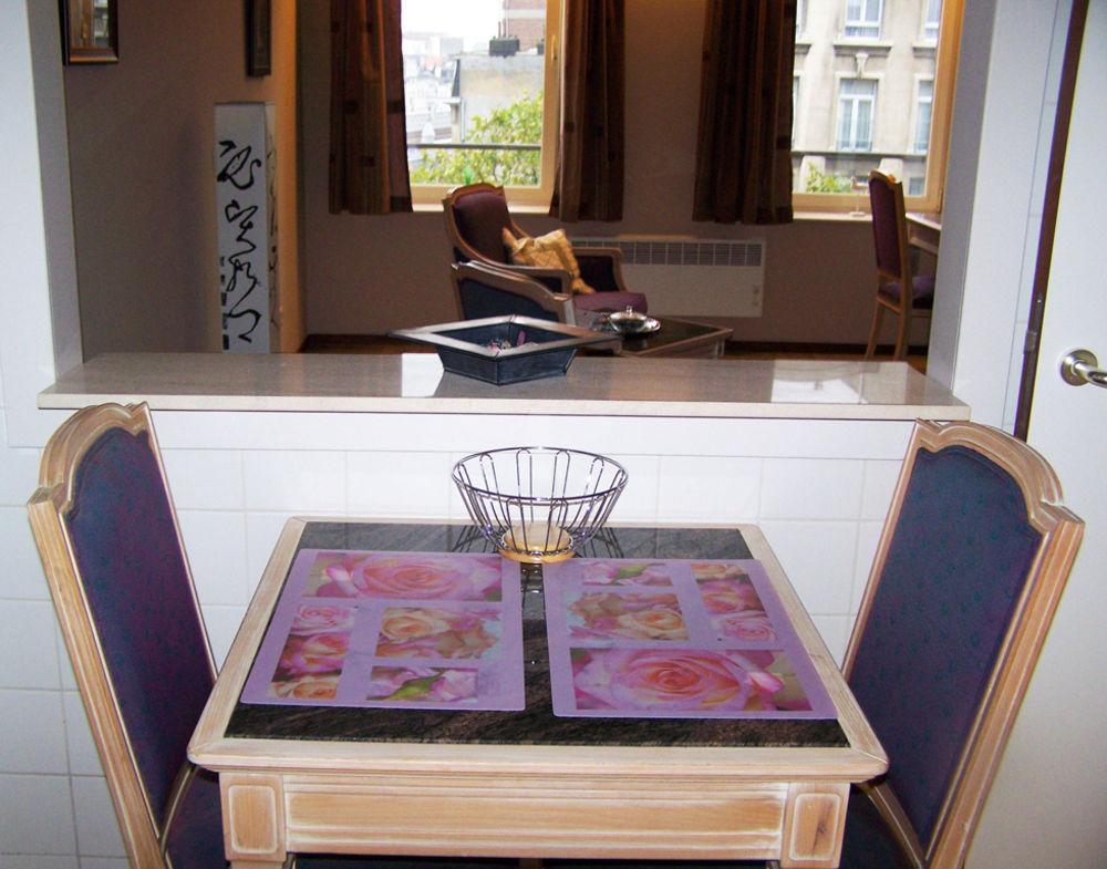 Ambassador Suites แอนต์เวิร์ป ภายนอก รูปภาพ