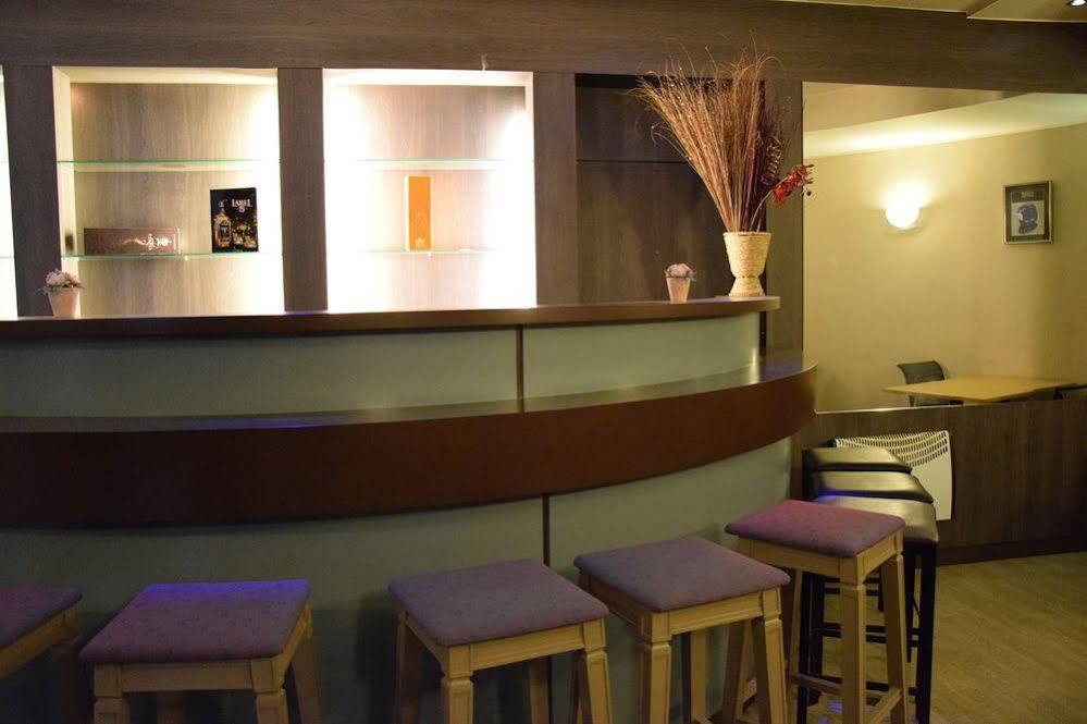 Ambassador Suites แอนต์เวิร์ป ภายนอก รูปภาพ
