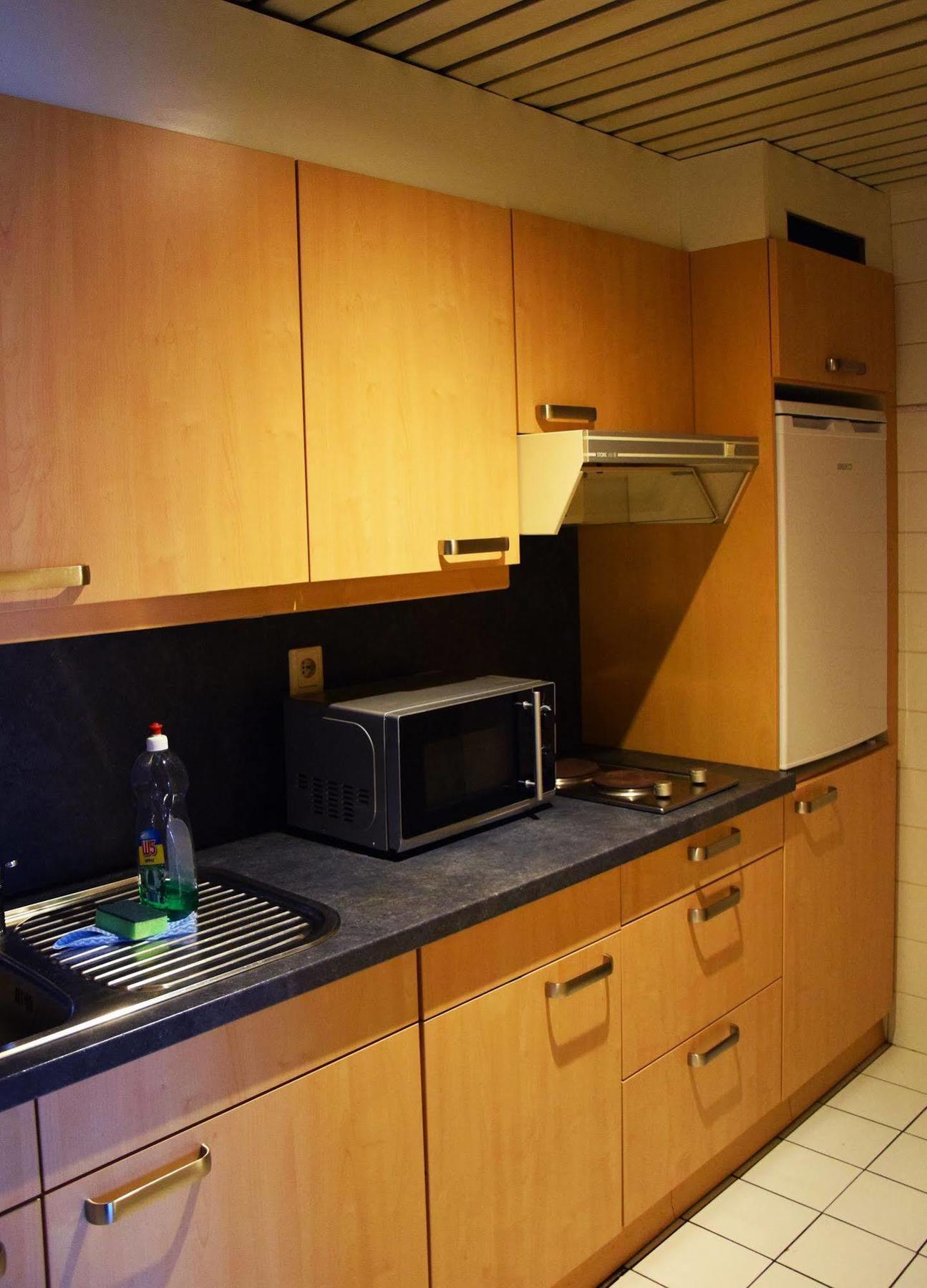 Ambassador Suites แอนต์เวิร์ป ภายนอก รูปภาพ